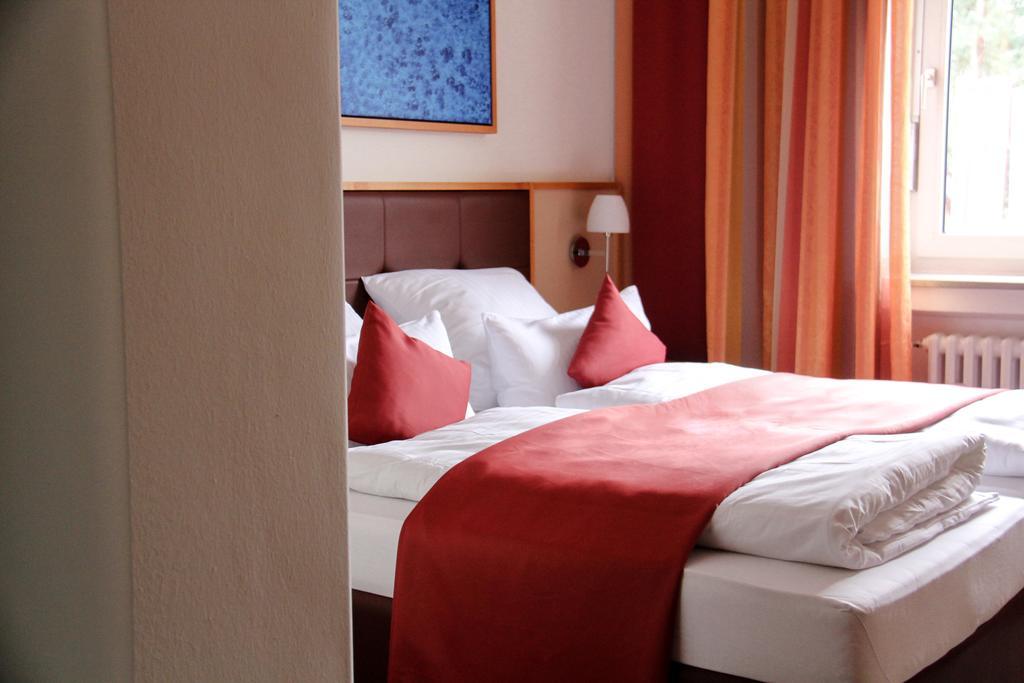 Landhotel-Neunburg Neunburg vorm Wald Eksteriør billede